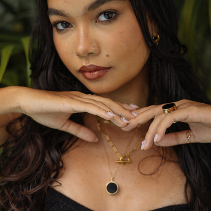 🔥50% off on the last day丨Oneswear® Black Onyx Lip Balm Necklace in 14K Gold